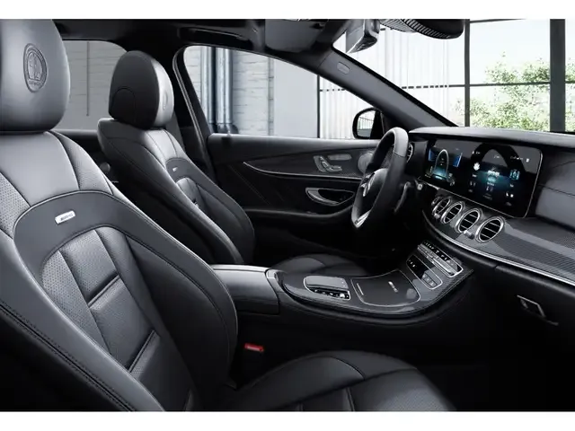 Mercedes-Benz E 63 AMG