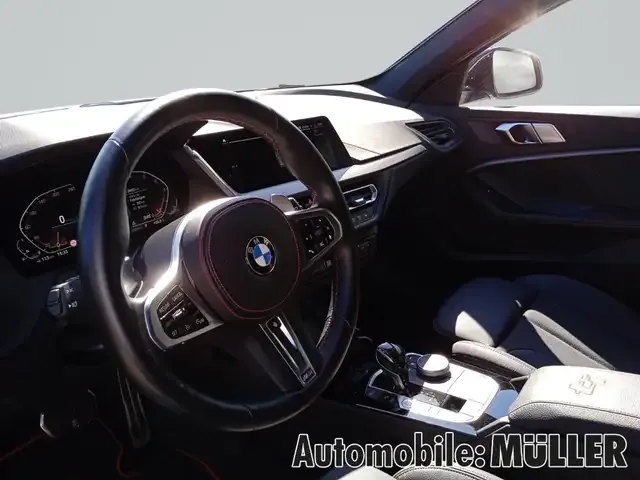 BMW 128