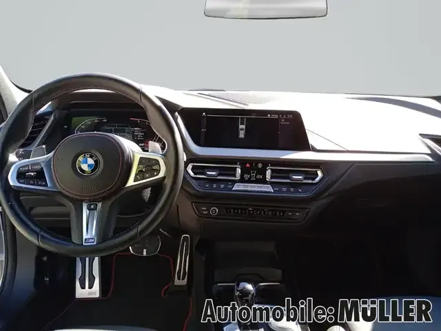 BMW 128