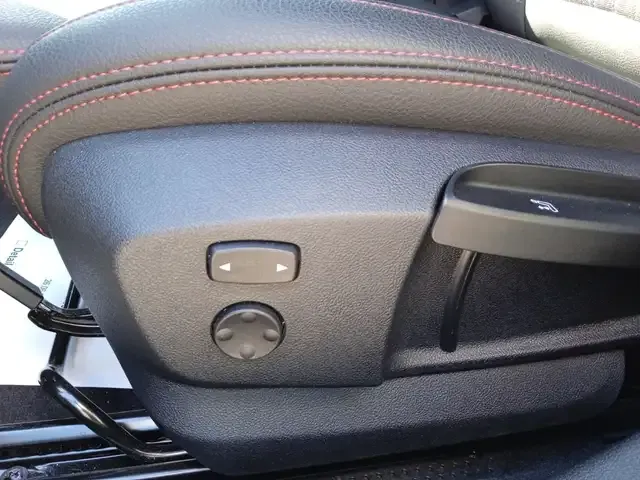 BMW 128