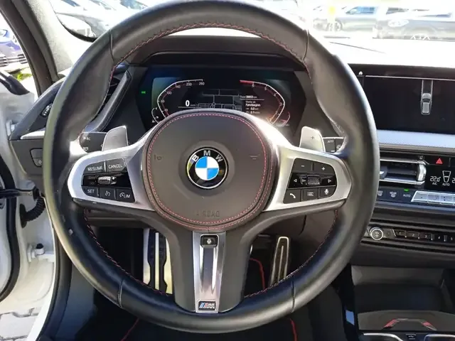 BMW 128
