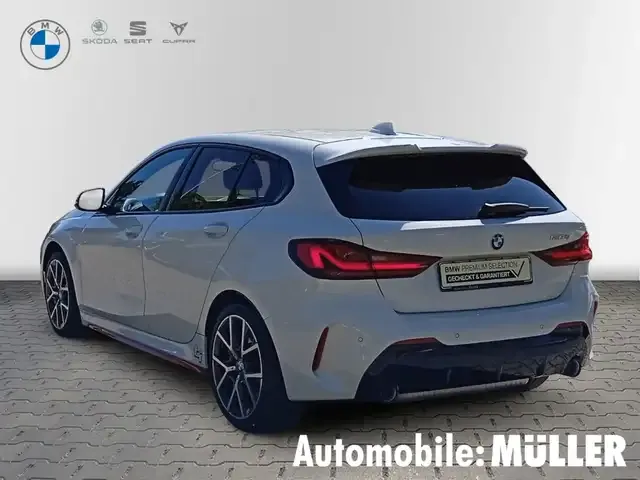 BMW 128