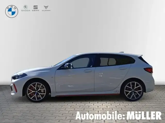 BMW 128