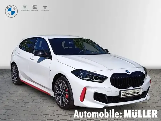 BMW 128