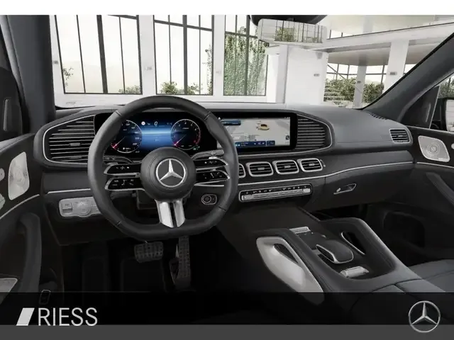 Mercedes-Benz GLS 580