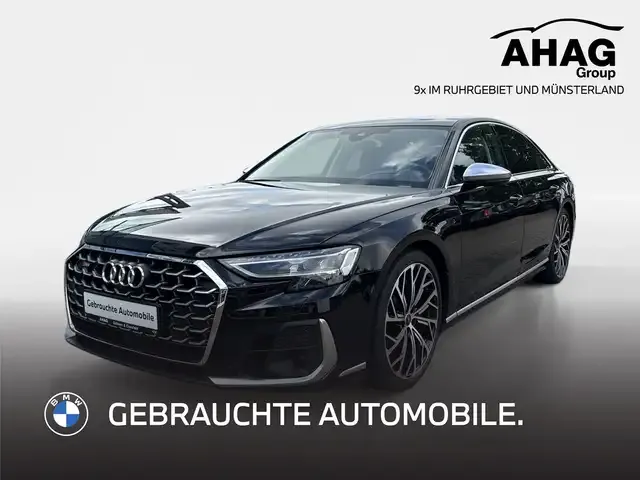 Audi S8