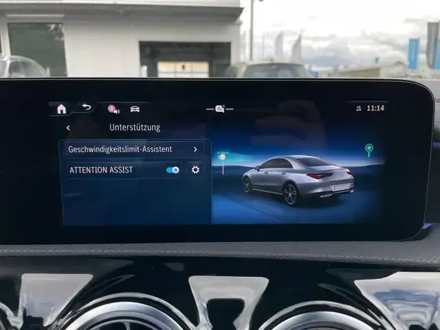 Mercedes-Benz CLA 200