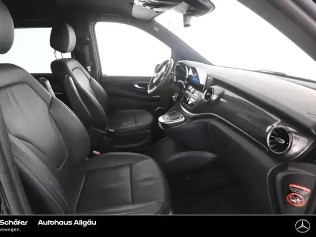 Mercedes-Benz EQV 300