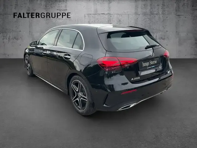 Mercedes-Benz A 200