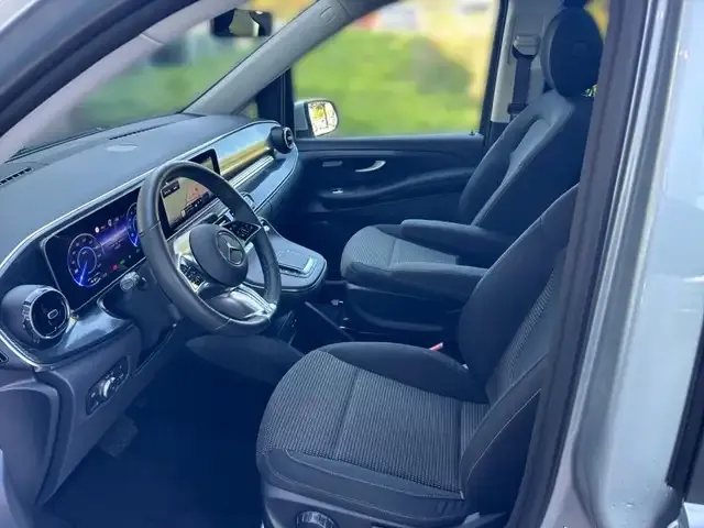 Mercedes-Benz EQV 300