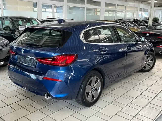 BMW 118