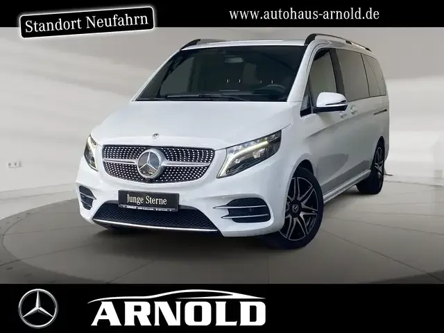 Mercedes-Benz V 220