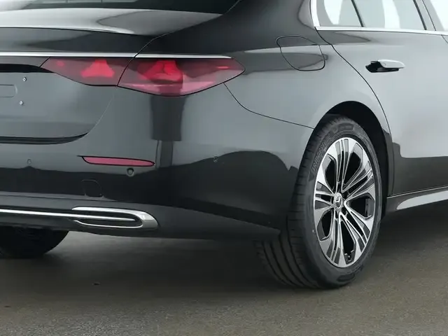 Mercedes-Benz E 200