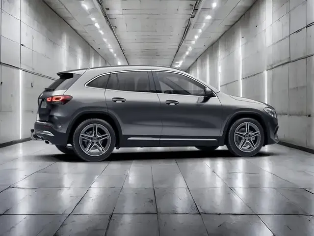 Mercedes-Benz GLA 200