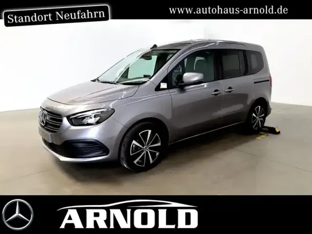 Mercedes-Benz Sonstiges