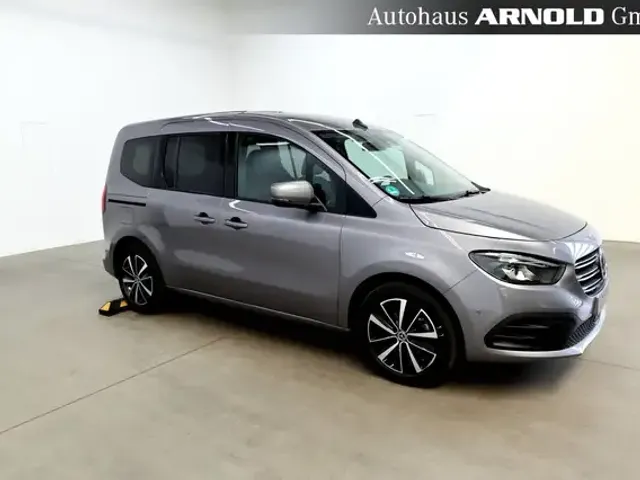 Mercedes-Benz Sonstiges