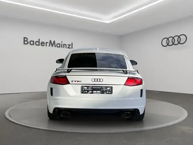 Audi TT RS
