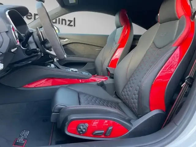 Audi TT RS