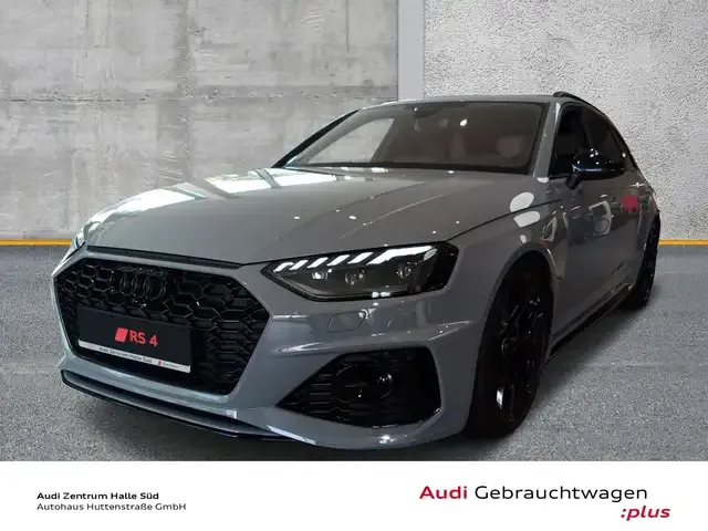 Audi RS4