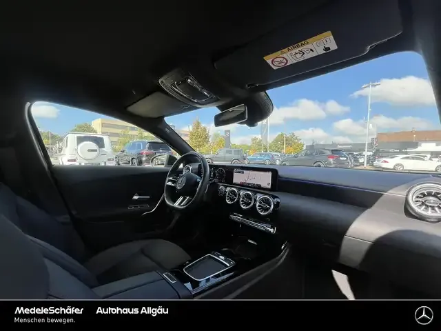 Mercedes-Benz A 220