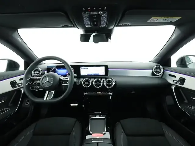Mercedes-Benz CLA 220