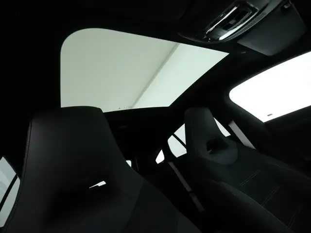 Mercedes-Benz CLA 220