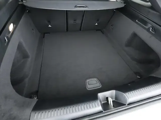Mercedes-Benz CLA 220
