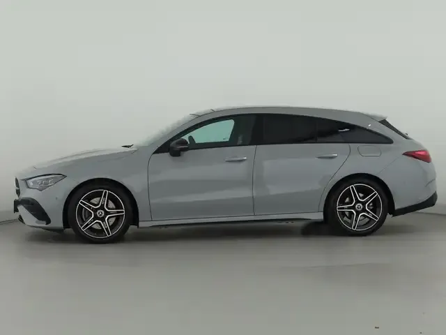 Mercedes-Benz CLA 220