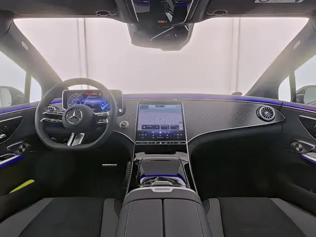 Mercedes-Benz EQE 300