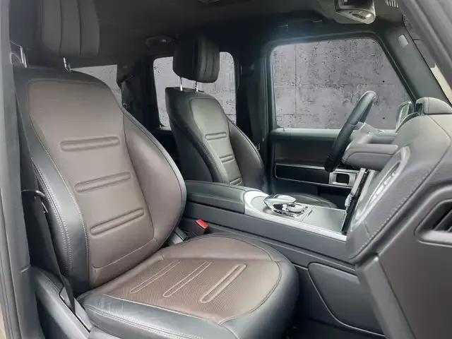Mercedes-Benz G 400