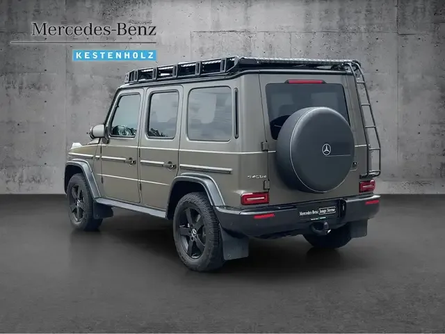 Mercedes-Benz G 400