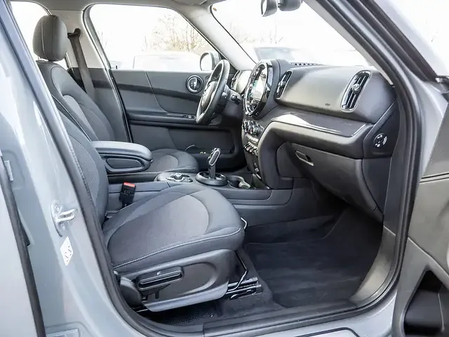 MINI One D Countryman