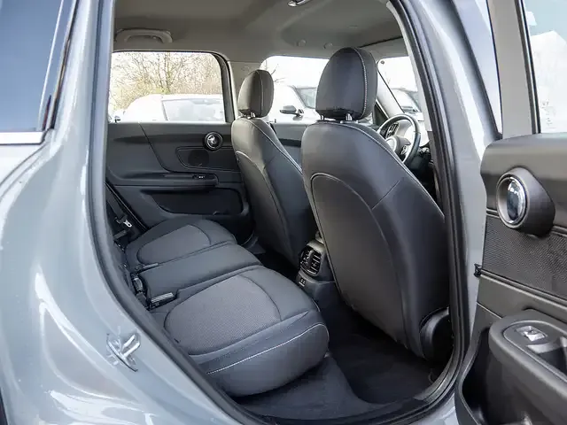 MINI One D Countryman