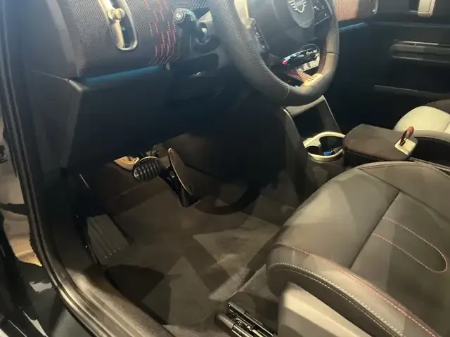 MINI John Cooper Works Countryman