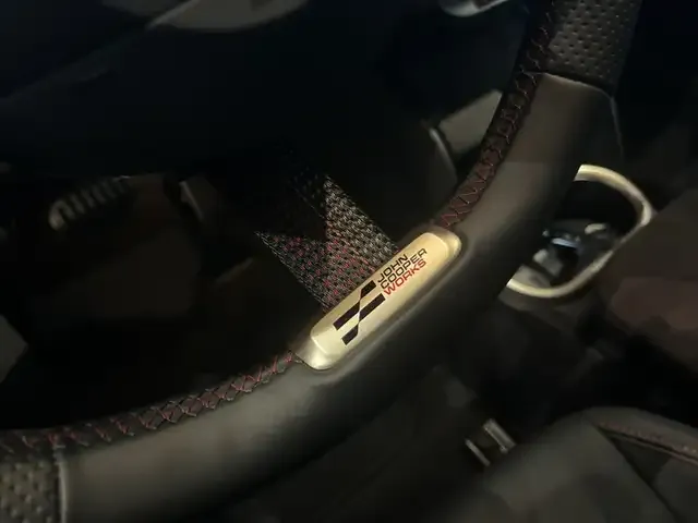 MINI John Cooper Works Countryman