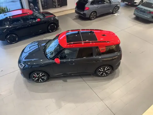 MINI John Cooper Works Countryman