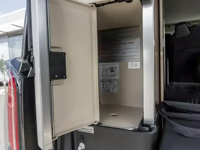 Mercedes-Benz Marco Polo