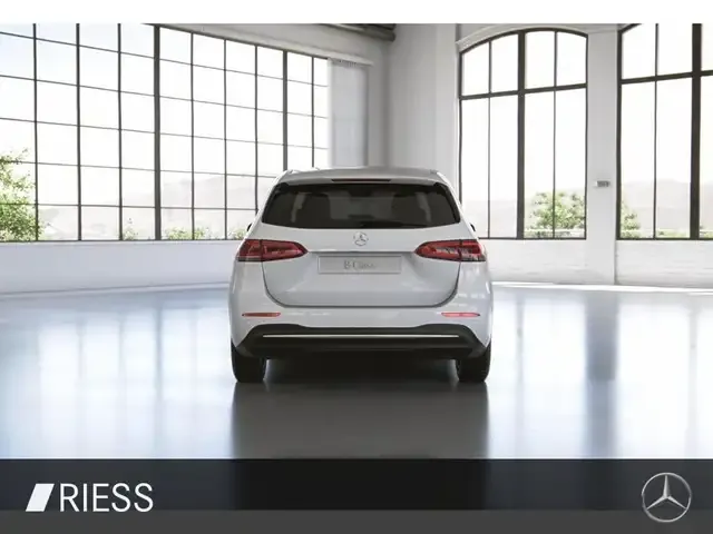 Mercedes-Benz B 250