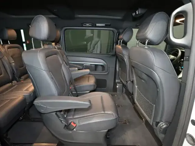 Mercedes-Benz V 250