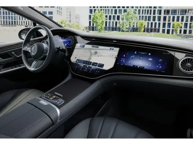Mercedes-Benz EQE 300