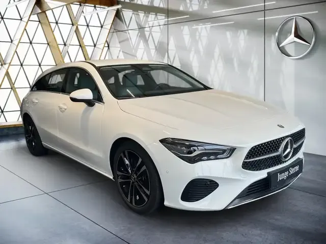 Mercedes-Benz CLA 180