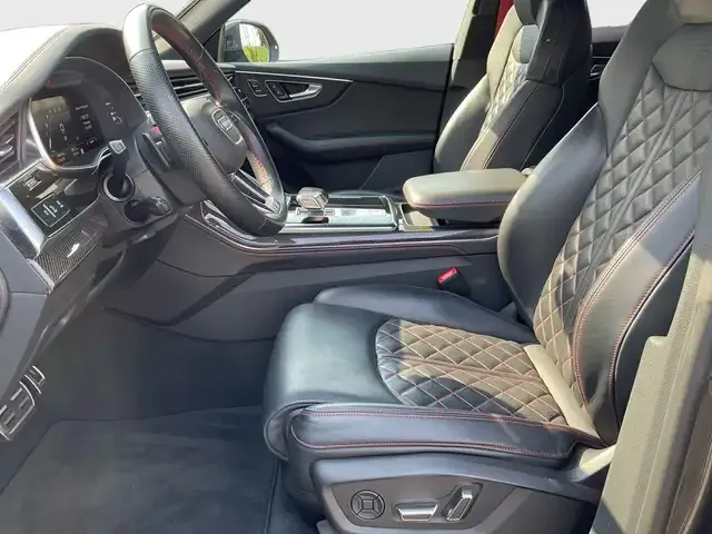 Audi SQ8