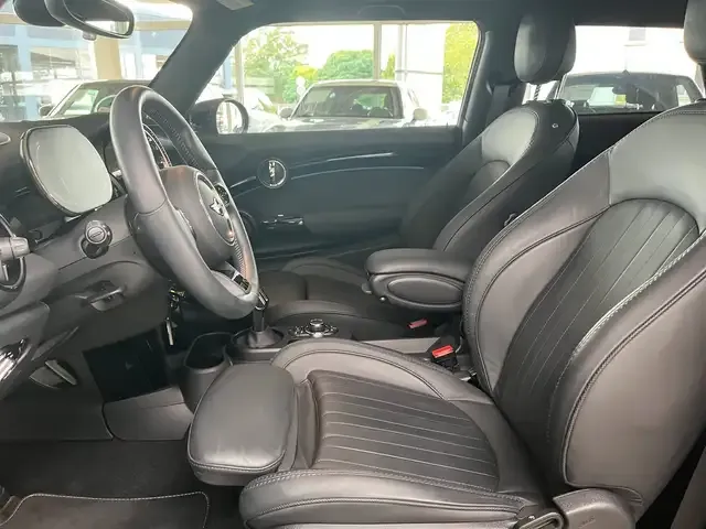 MINI Cooper SE