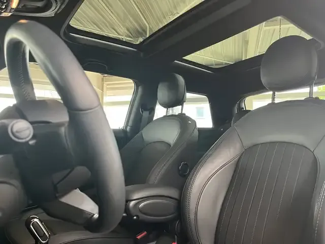 MINI Cooper SE