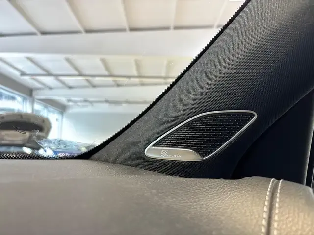 Mercedes-Benz EQB 350