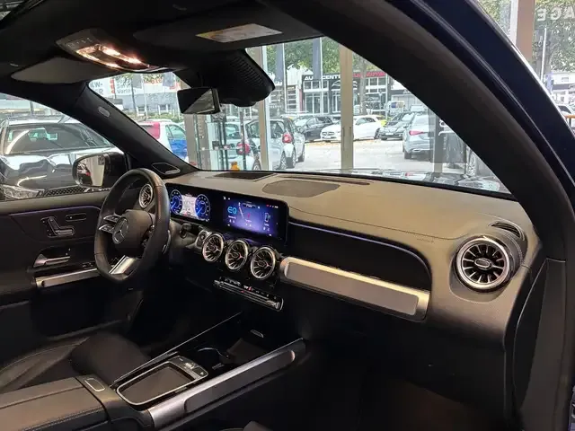 Mercedes-Benz EQB 350