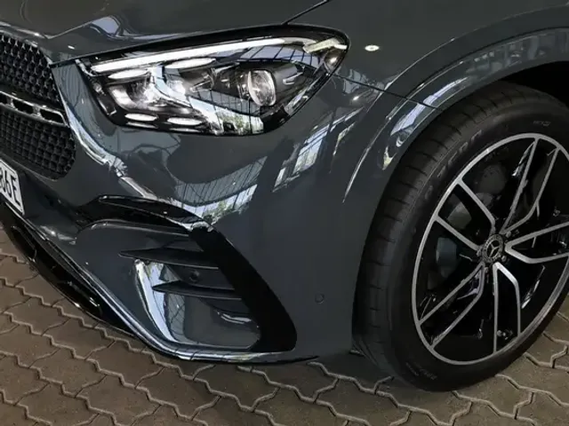 Mercedes-Benz GLE 400