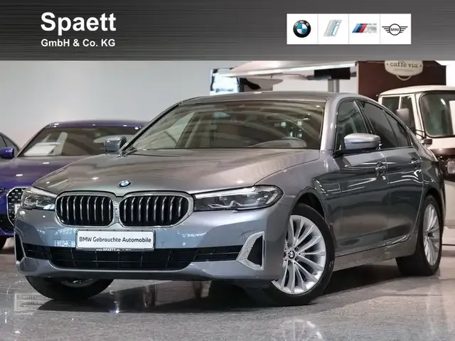 BMW 520