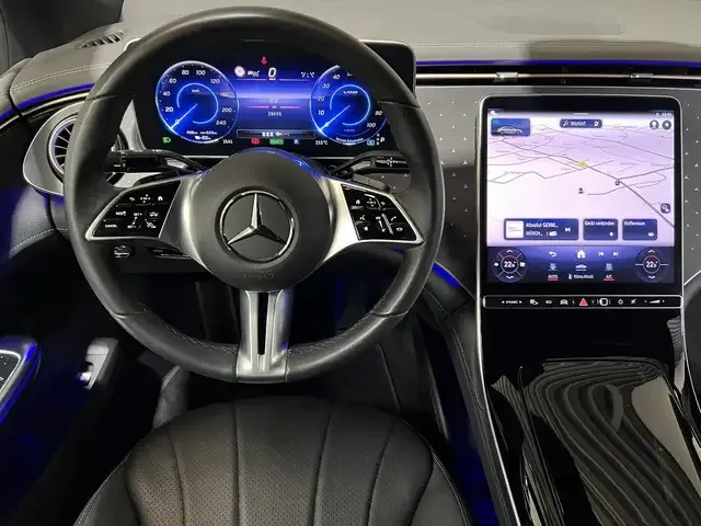 Mercedes-Benz EQE 300