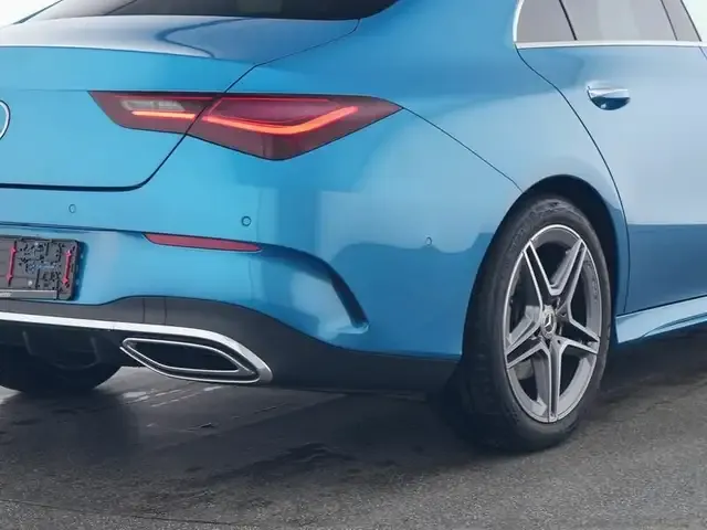 Mercedes-Benz CLA 200